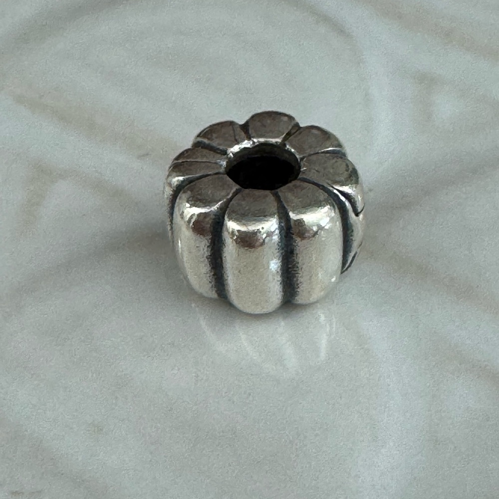 Pandora Scalloped Snap Sterling Charm Bead